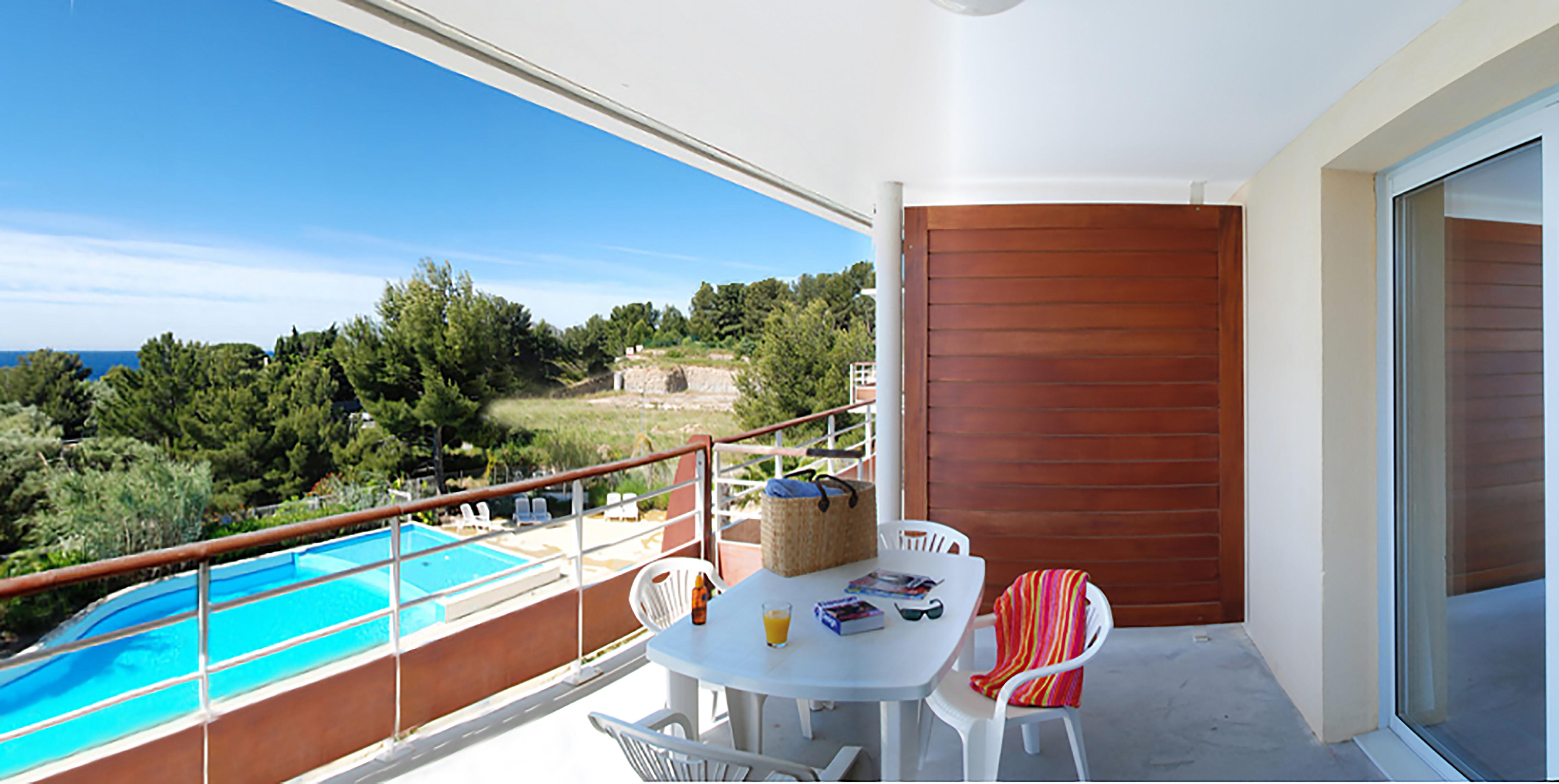 Victoria Garden 3*