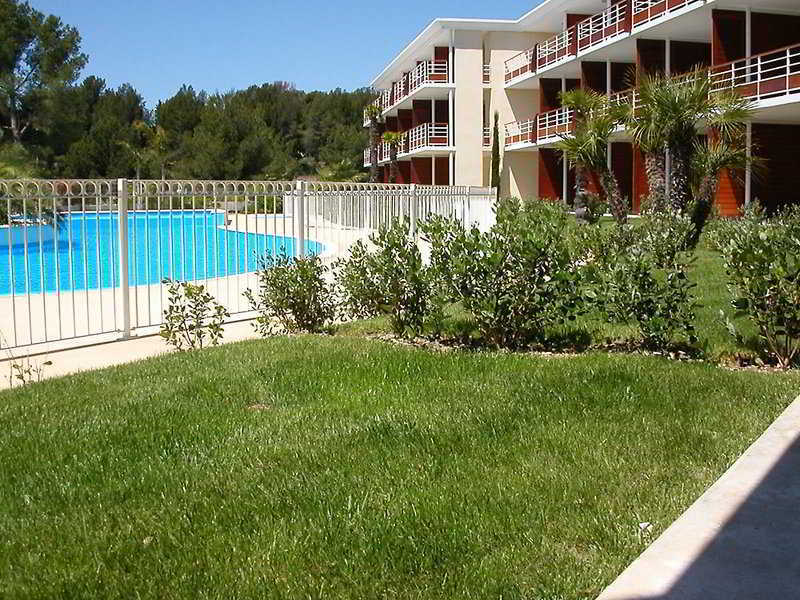 Victoria Garden Apart-hotel 3*